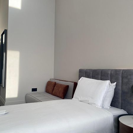 Vive Hotel Hastings Exteriör bild