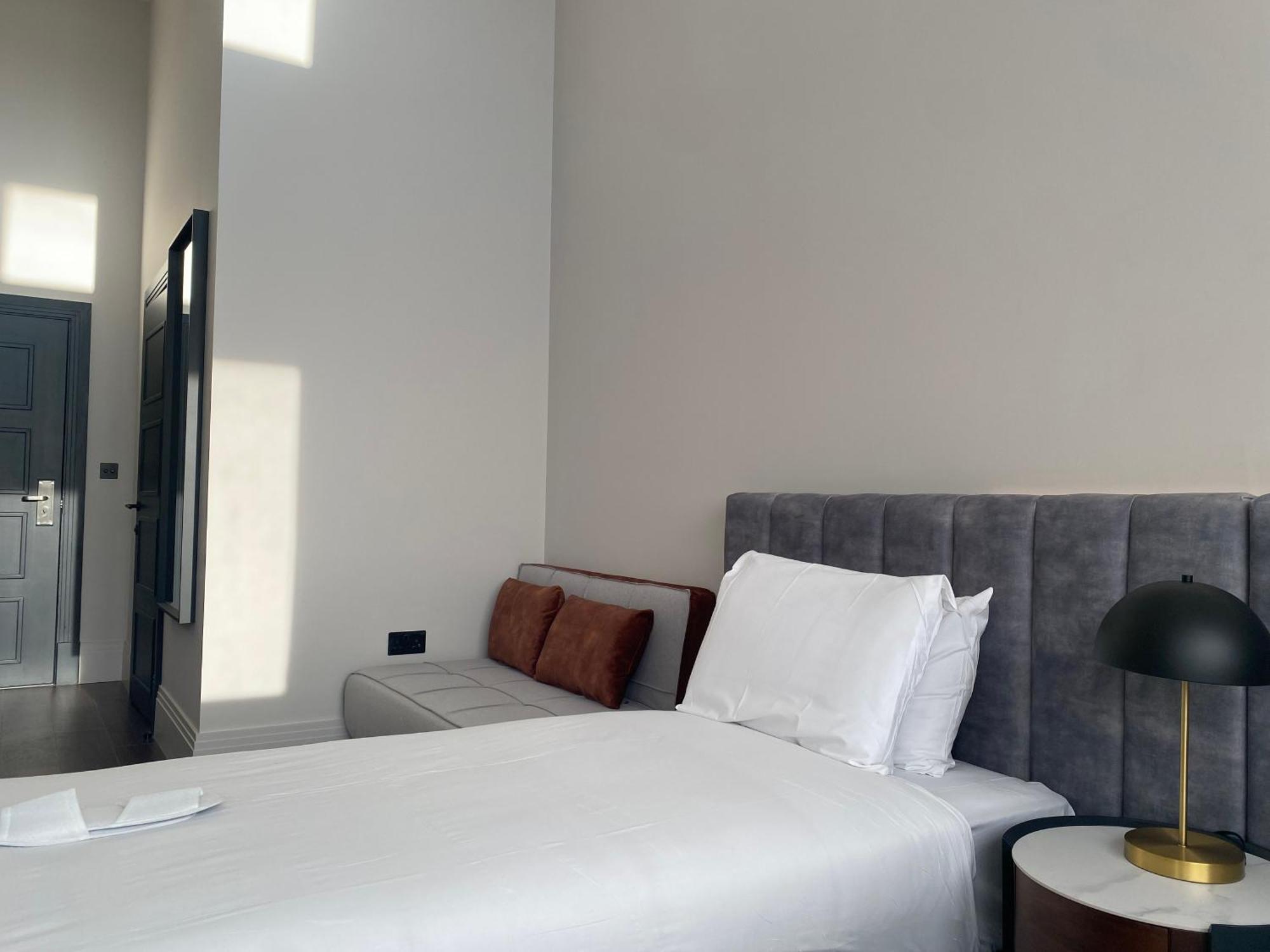 Vive Hotel Hastings Exteriör bild