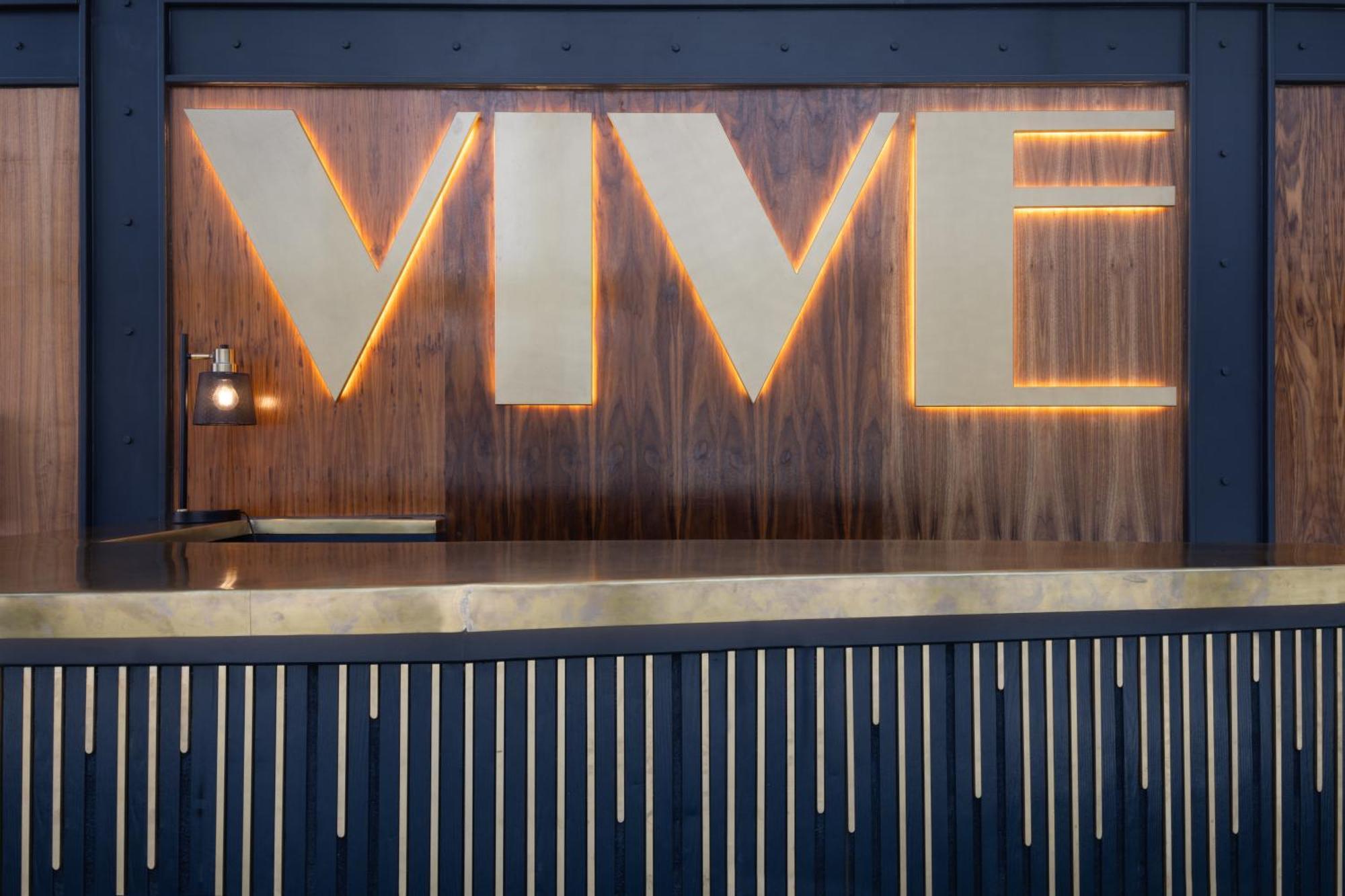 Vive Hotel Hastings Exteriör bild